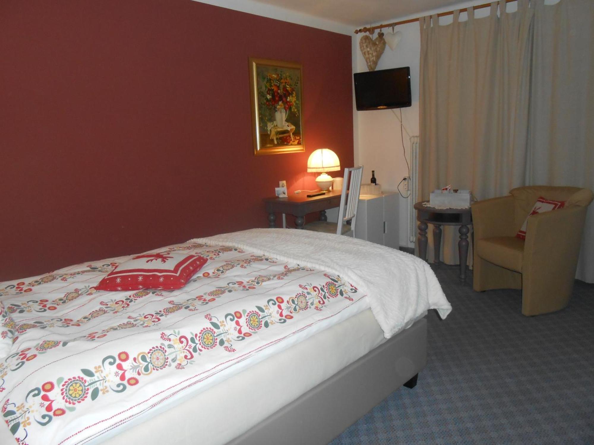 Gaestehaus Edelweiss Telfs Ruang foto